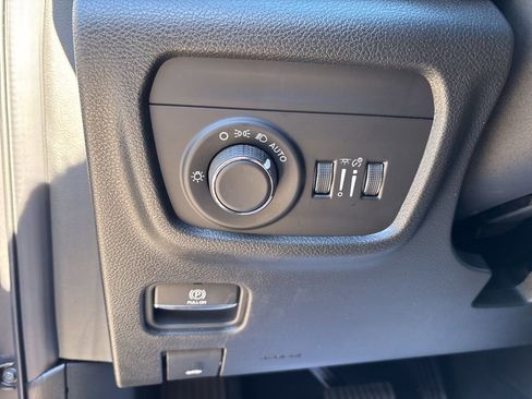 New 2026 Jeep Grand Cherokee L Laredo image 62