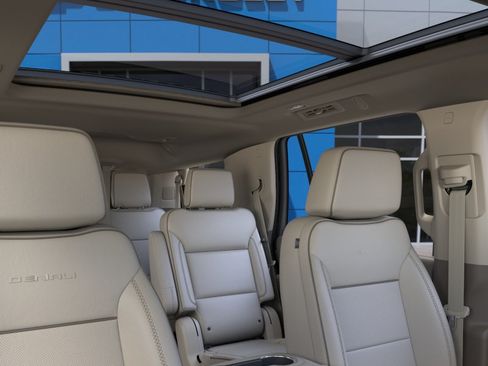 New 2026 GMC Yukon Denali w/ Sun & Power Step Package RWD image 25