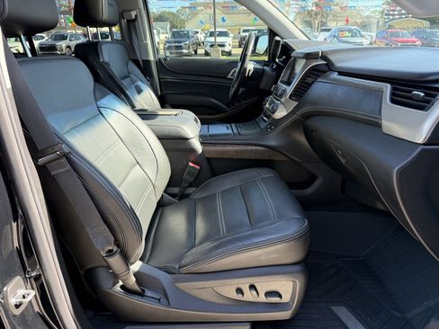 Certified 2018 GMC Yukon Denali w/ Denali Ultimate Package image 47