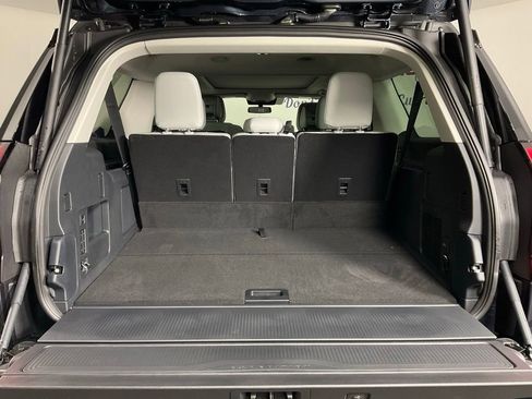 New 2026 Ford Expedition Max Platinum AWD/4WD image 10
