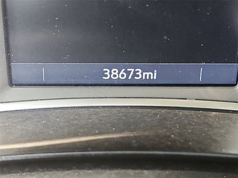 Used 2019 GMC Terrain SLT w/ Preferred Package image 15