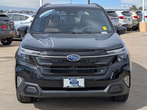 Used 2025 Subaru Forester Touring w/ Protection Package image 5