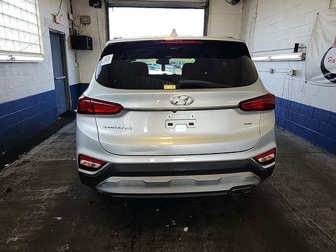 Used 2019 Hyundai Santa Fe SEL AWD/4WD image 4