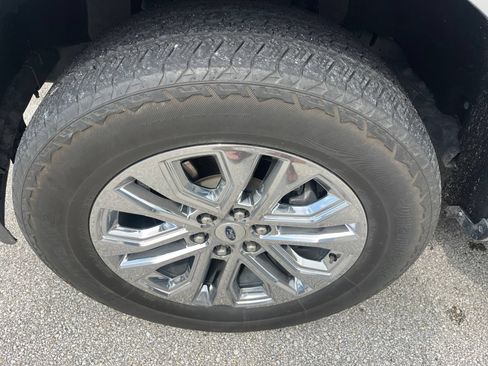 Used 2024 Ford F150 Lariat w/ Equipment Group 502A High AWD/4WD image 9