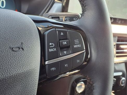 Used 2023 Ford Escape Platinum AWD/4WD image 30