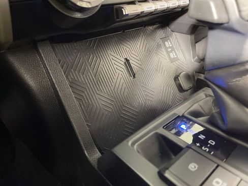 Certified 2024 Toyota Tacoma TRD Sport image 30