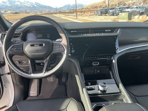 New 2026 Jeep Grand Cherokee Limited image 20