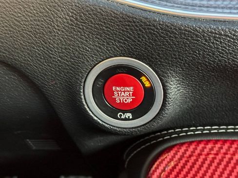 Used 2016 Dodge Challenger SRT Hellcat RWD image 17