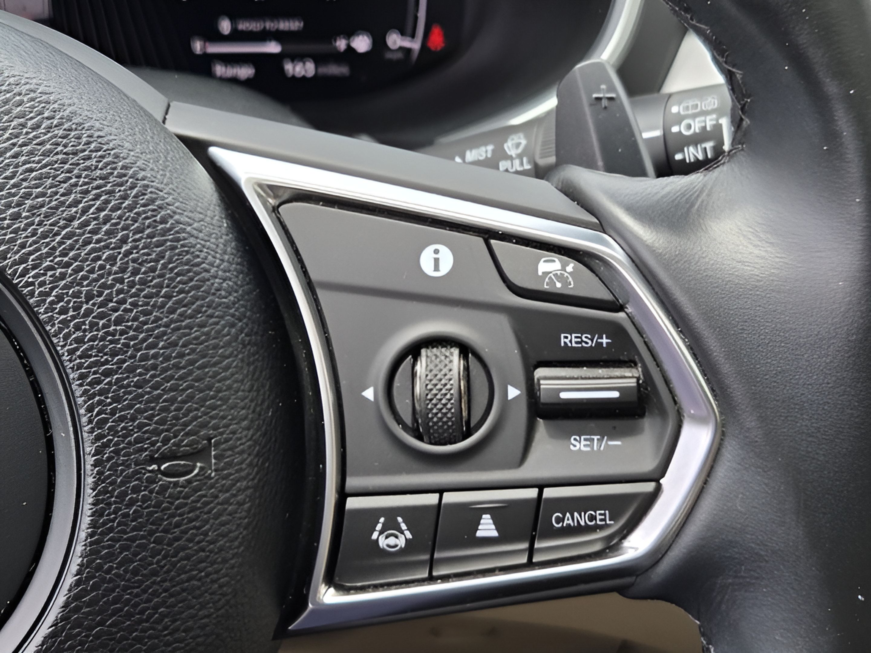 Used 2024 Acura MDX w/ Technology Package FWD image 22