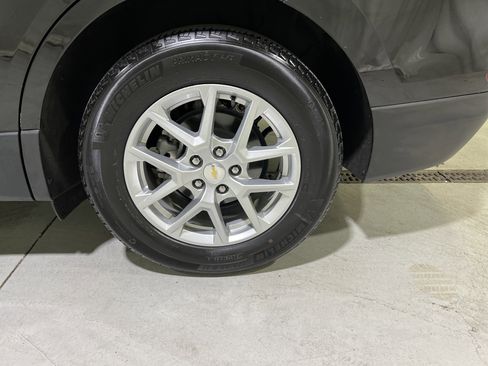 Used 2022 Chevrolet Equinox LT image 13