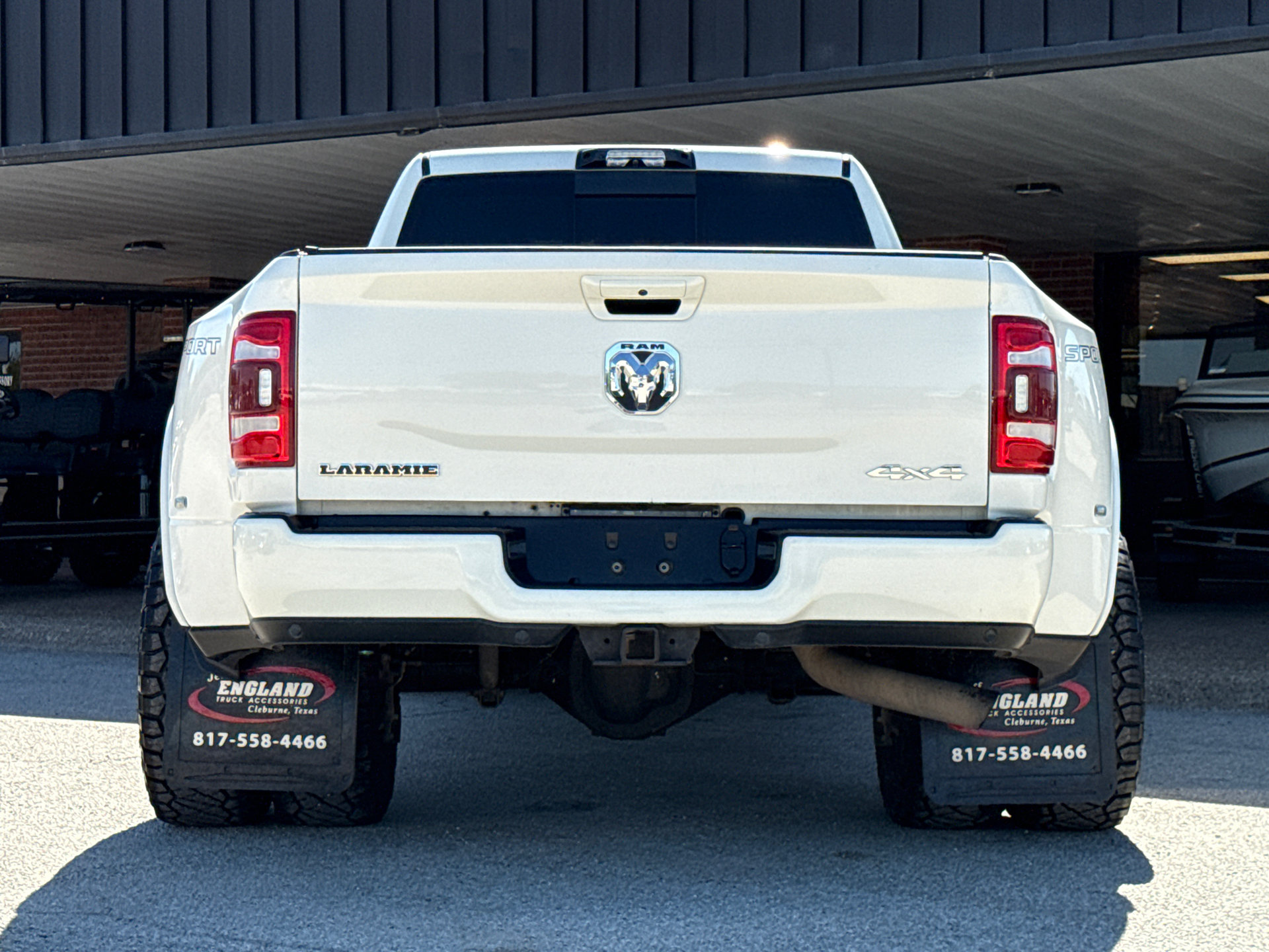 Used 2021 RAM 3500 Laramie AWD/4WD image 8