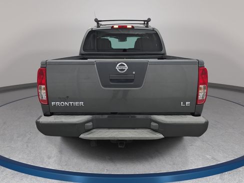 Used 2005 Nissan Frontier LE w/ (X01) Leather Pkg RWD image 6
