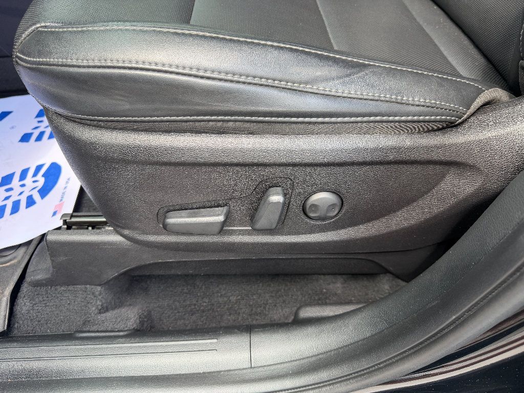 Used 2024 Kia Telluride S w/ S Sunroof Package FWD image 39