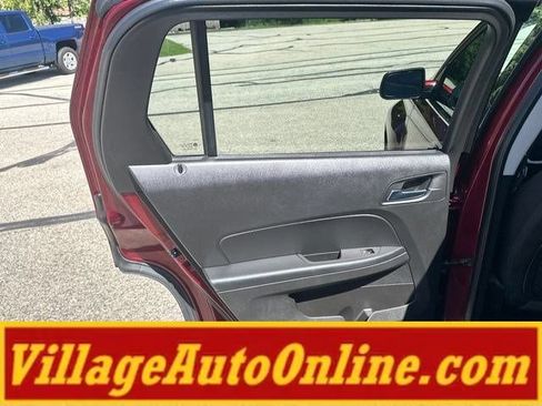 Used 2016 GMC Terrain SLE w/ Convenience Package AWD/4WD image 29