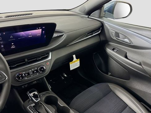 New 2026 Buick Envista Sport Touring w/ Convenience I Package FWD image 22