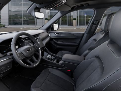 New 2025 Jeep Grand Cherokee L Altitude image 22