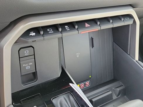 New 2026 Toyota Tundra Limited image 17