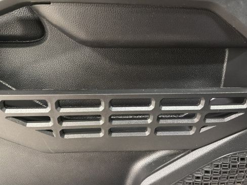 Used 2024 Toyota Tacoma SR RWD image 17