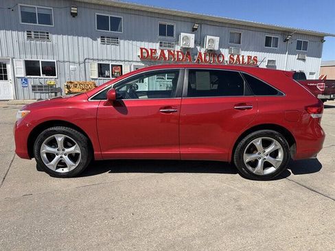 Used 2009 Toyota Venza FWD image 3