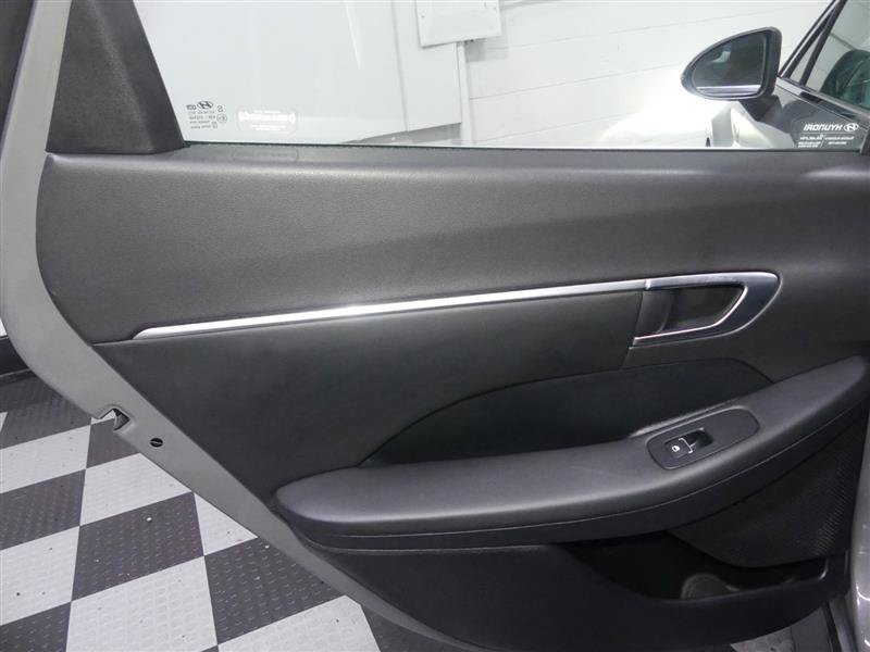 Used 2021 Hyundai Sonata SEL w/ Convenience Package FWD image 22