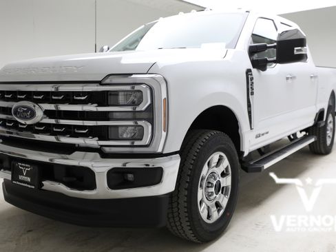 New 2026 Ford F250 Lariat AWD/4WD image 1