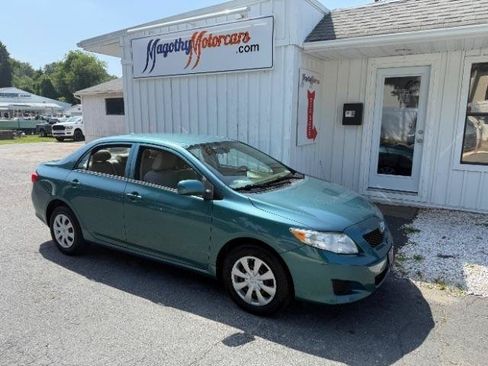Used 2009 Toyota Corolla XLE FWD image 1