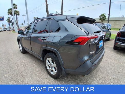 Used 2021 Toyota RAV4 XLE w/ Convenience Package AWD/4WD image 5