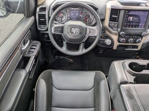 Used 2019 RAM 1500 Laramie image 17