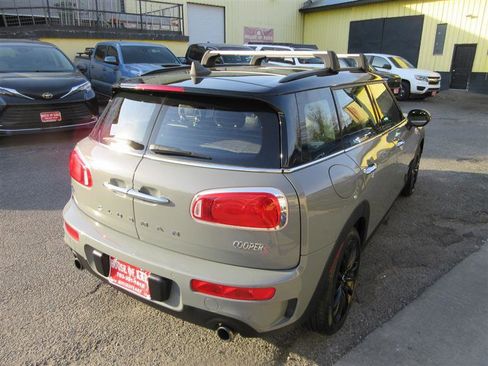Used 2017 MINI Cooper Clubman S image 10