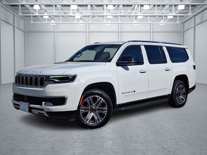 Used 2024 Jeep Wagoneer L Series II w/ Flexible Seating Group