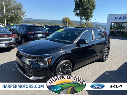 Used 2025 Kia Niro Wind