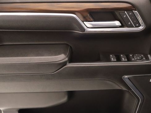 Used 2023 GMC Sierra 1500 SLT w/ SLT Premium Package image 16