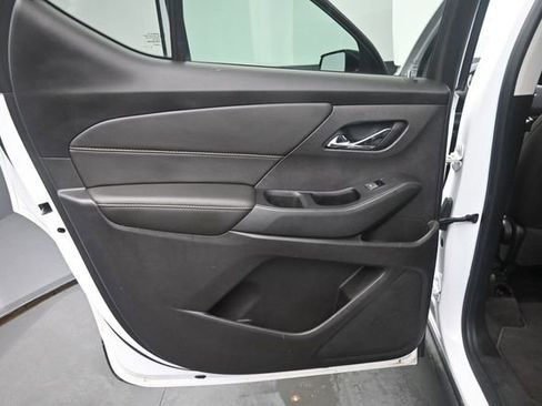 Used 2019 Chevrolet Traverse LS AWD/4WD image 14