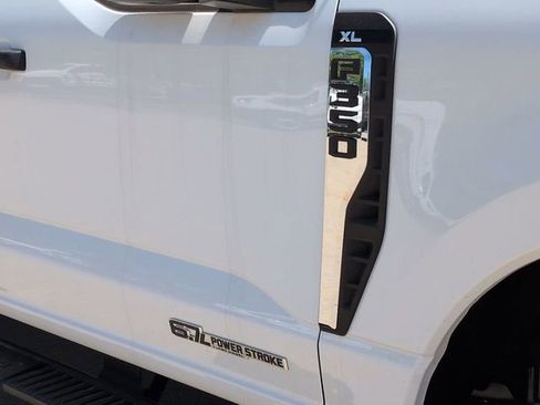 New 2025 Ford F350 XL w/ XL Chrome Package AWD/4WD image 12