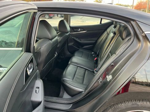 Used 2021 Nissan Maxima 3.5 SV w/ Floor Mat Group image 7