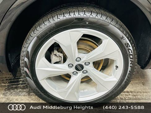 Certified 2025 Audi Q5 2.0T Premium Plus w/ Premium Plus Package image 36