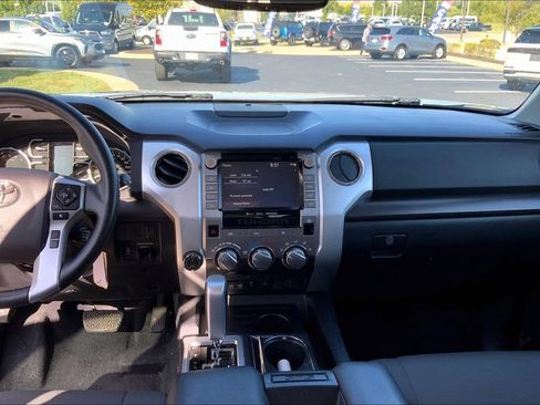 Used 2021 Toyota Tundra SR5 AWD/4WD image 10