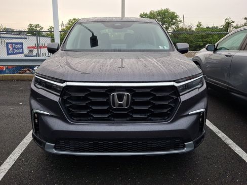 Used 2023 Honda Pilot EX-L image 2