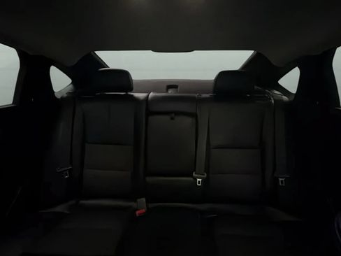 Used 2019 Chevrolet Impala LT FWD image 19