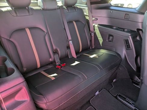 Used 2025 MAZDA CX-90 3.3 Turbo w/ Premium Plus Pkg image 32