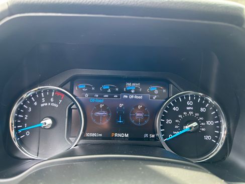 Used 2021 Ford Expedition XLT RWD image 18