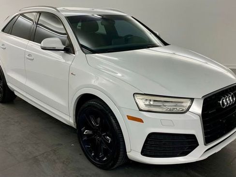 Used 2016 Audi Q3 2.0T Prestige w/ Prestige Package AWD/4WD image 35
