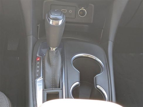 Certified 2021 Chevrolet Equinox LT image 16