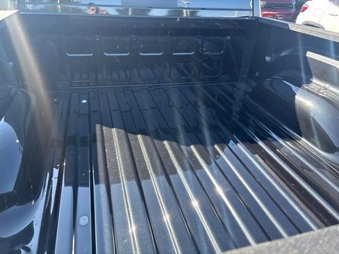 Used 2019 RAM 1500 Big Horn AWD/4WD image 4