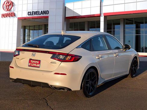 Used 2023 Honda Civic Sport Touring image 5