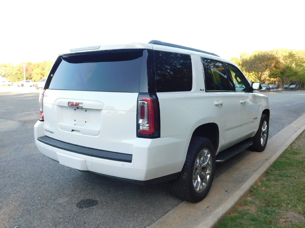 Used 2017 GMC Yukon SLE w/ SLE Value Package AWD/4WD image 4