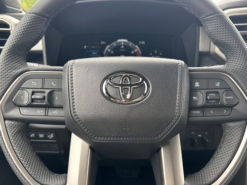 New 2026 Toyota Tundra Limited AWD/4WD image 25