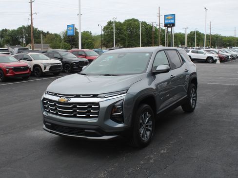 New 2026 Chevrolet Equinox LT FWD image 7