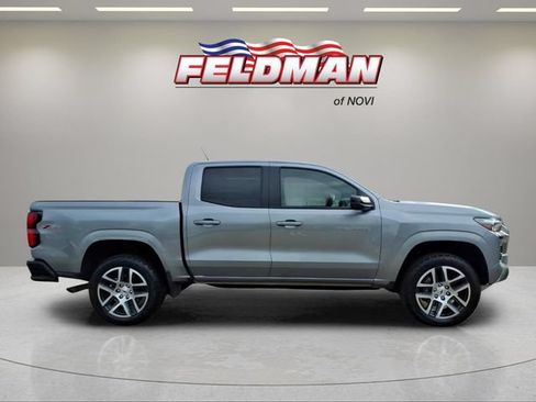 Used 2023 Chevrolet Colorado Z71 w/ Z71 Convenience Package 2 AWD/4WD image 7