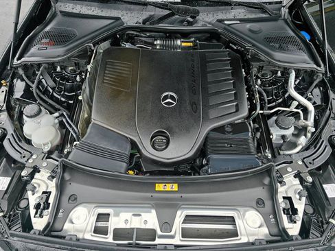 Used 2024 Mercedes-Benz E 450 4MATIC Sedan image 10